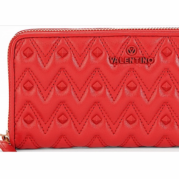 Valentino by Mario Valentino Sam Leather Wallet On Chain main image 1